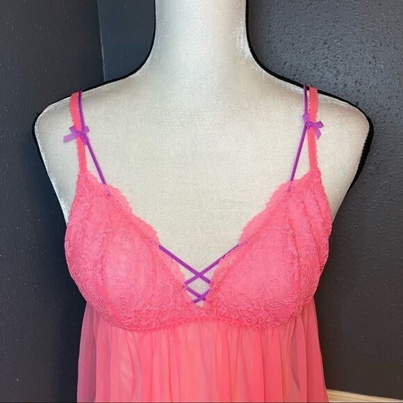 VS Dream Angels Soft Mesh Flyaway Babydoll Teddy/Nightie - Picture 4 of 10